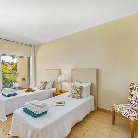 Casa Joao By * Αλμπουφέιρα